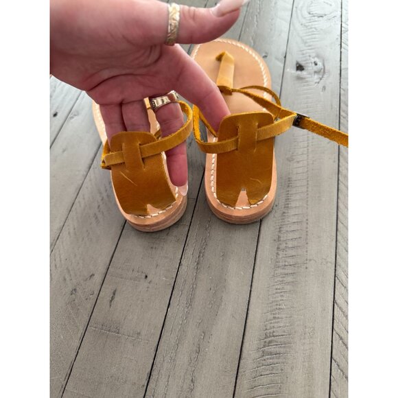 Antidoti Suede Leather T Strap Flat Sandals Size 39 - Picture 4 of 7